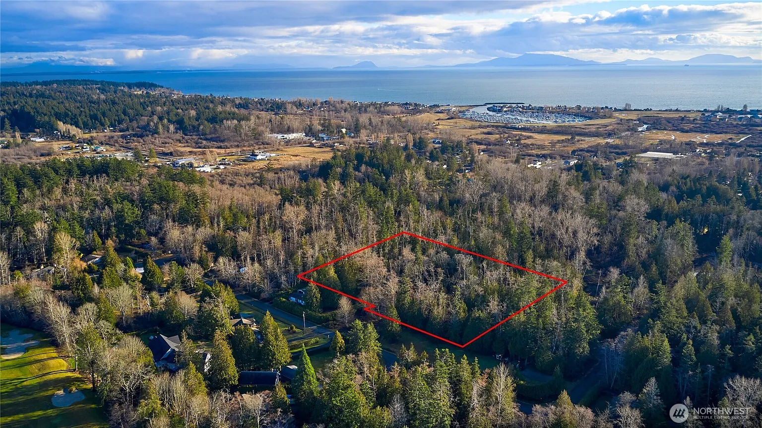 230 Iris Boulevard photo 1