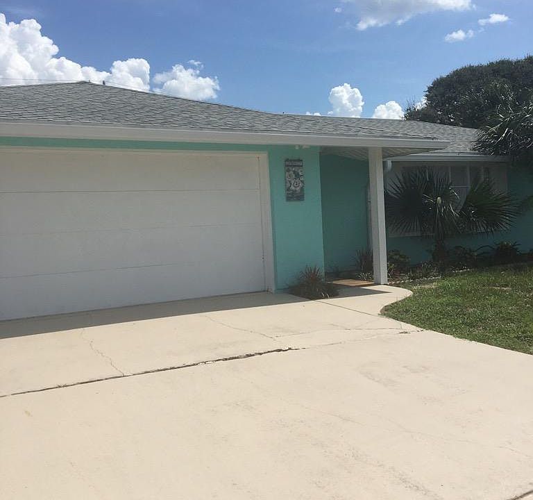 2nd image of 30 Wisteria Dr