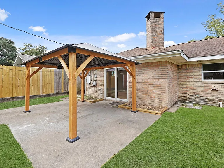 5451 Redstart St — Photo 22