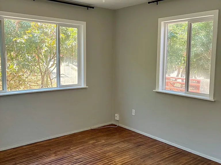 1611 Gibson St — Photo 10