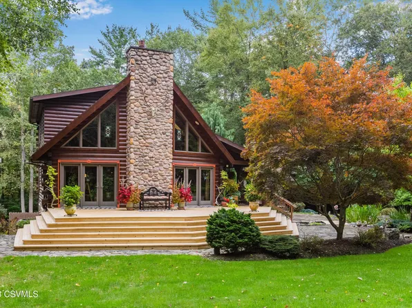 129 Hemlock Ln, Millville, PA 17846