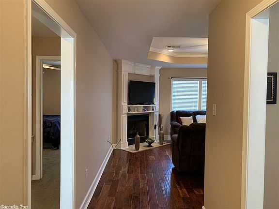 4th image of 13817 Chesterfield Cir