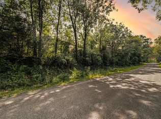 8121 Bowens Mill Rd, Middleville, MI 49333