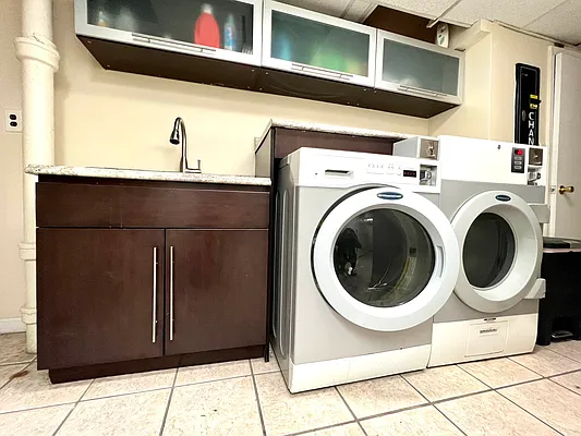 Rented by AmeriMutual Mortgage | media 16