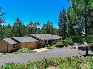 16066 Fairway Glen Pl, Grass Valley, CA 95949
