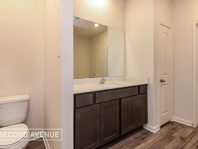 841 Serena Dr — Photo 12