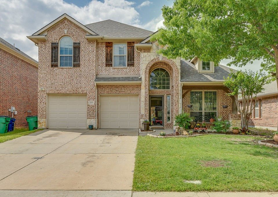 1st image of 2213 Catherine Ln