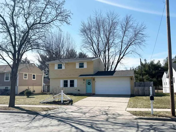 429 Westport Dr, Groveport, OH 43125