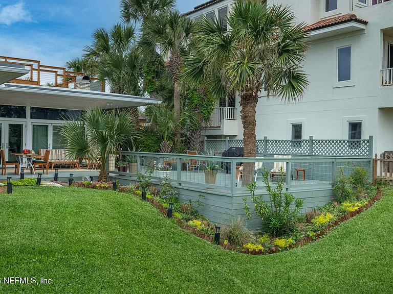 2337 Seminole Rd #B — Photo 22