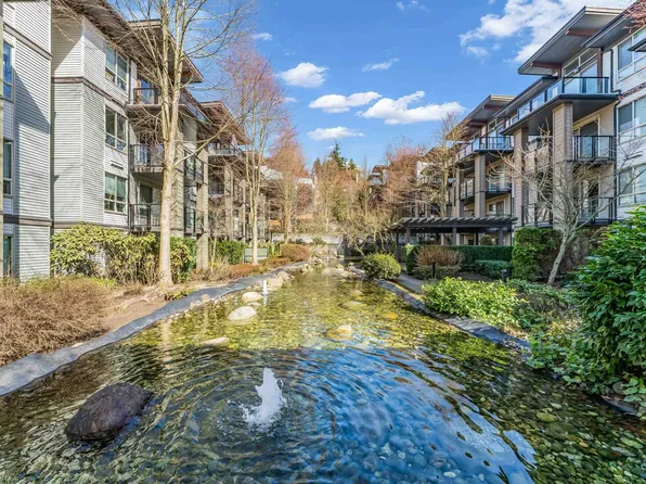7488 Byrnepark Walk #110, Burnaby, BC V3N 0B6