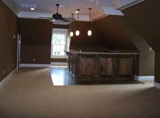 8030 Rosebud Cir, Anchorage, AK 99502