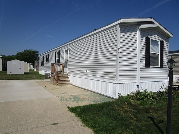 5th image of 103 Cherryhill Dr