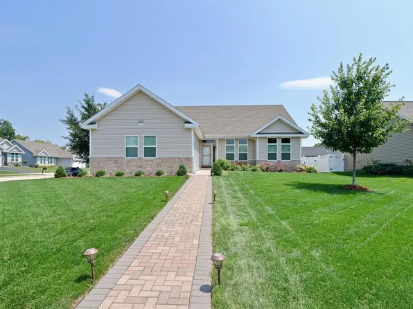 2311 Winchester Drive, Beloit, WI 53511