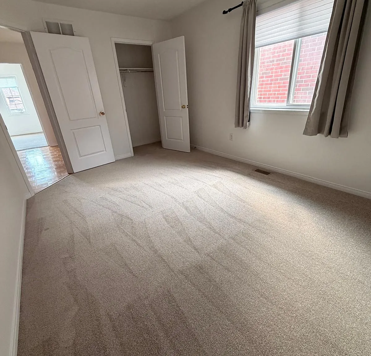 3 bed, $3,000 — Photo 4