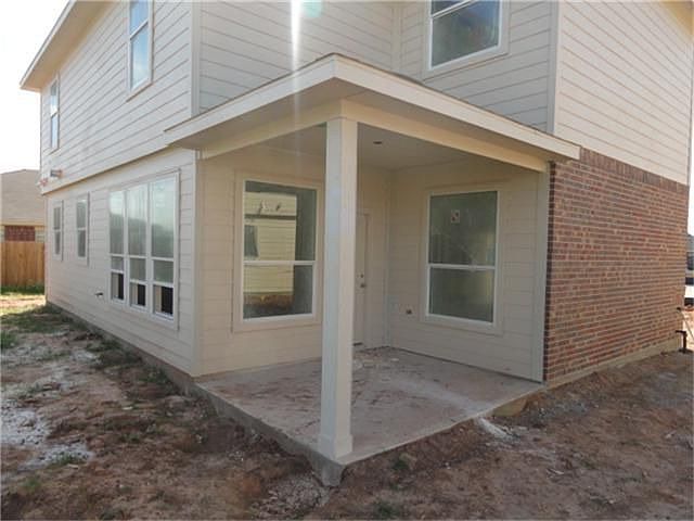 1st image of 2410 Estes Ct