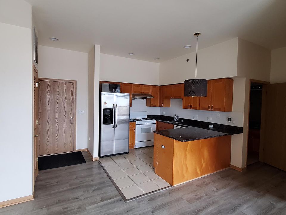 1st image of 2322 S Canal St Unit 711