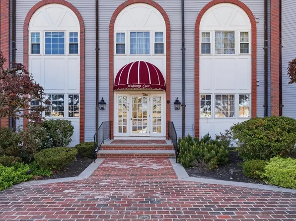 785 Washington St APT 105, Norwood, MA 02062