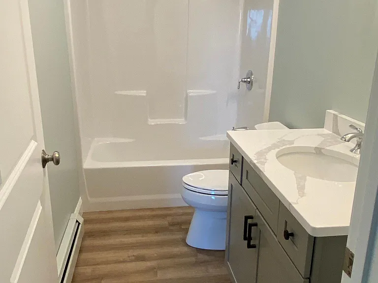 121 Elmaple Dr — Photo 6