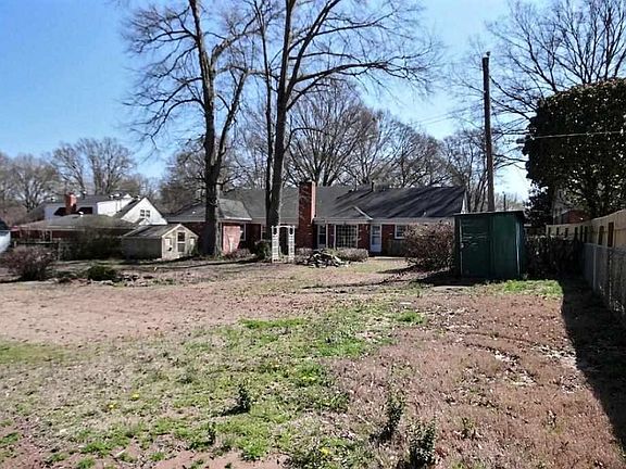 3rd image of 1697 Bryn Mawr Cir