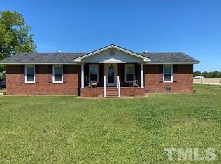 4643 Woods Crossroads Rd, Dunn, NC 28334