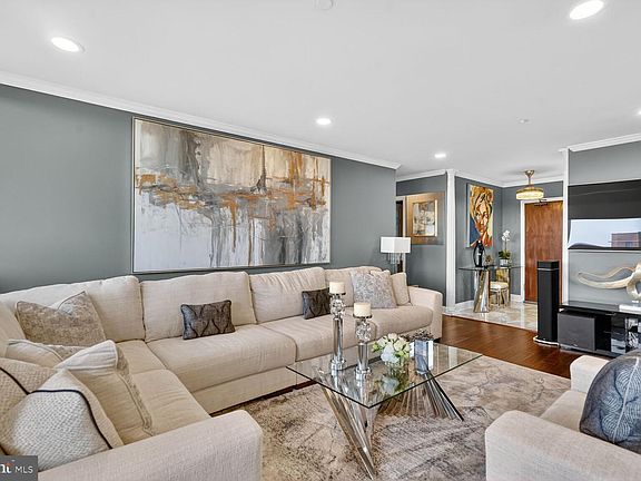 3rd image of 5501 Seminary Rd APT 2612S