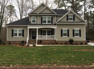 900 Hurds Rd, Virginia Beach, VA 23452
