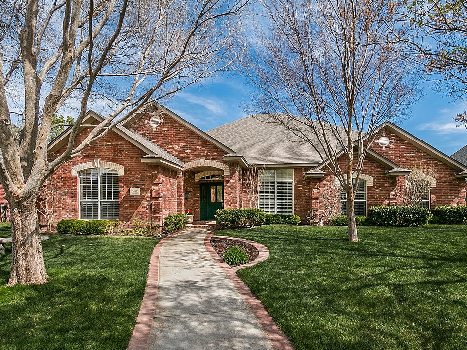 1st image of 5003 Williamsburg Pl