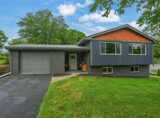 1611 18th Ave, Beaver Falls, PA 15010