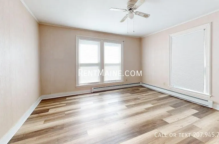445 Main St #A — Photo 8