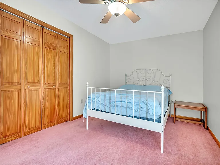 756 Lakehurst Rd — Photo 14