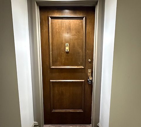 3rd image of 5225 Pooks Hill Rd #1106