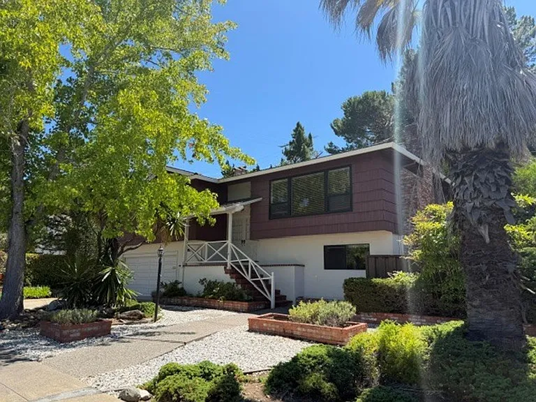1120 Eden Bower Ln — Photo 1
