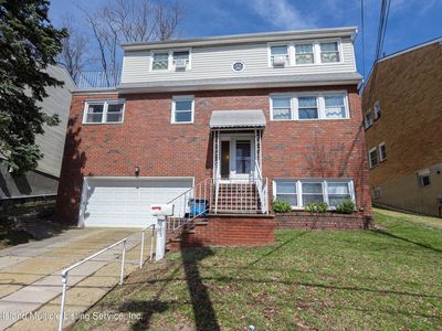 615 W Fingerboard Rd, Staten Island, NY, 10305
