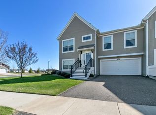 7208 Queens Ct NE, Otsego, MN 55330