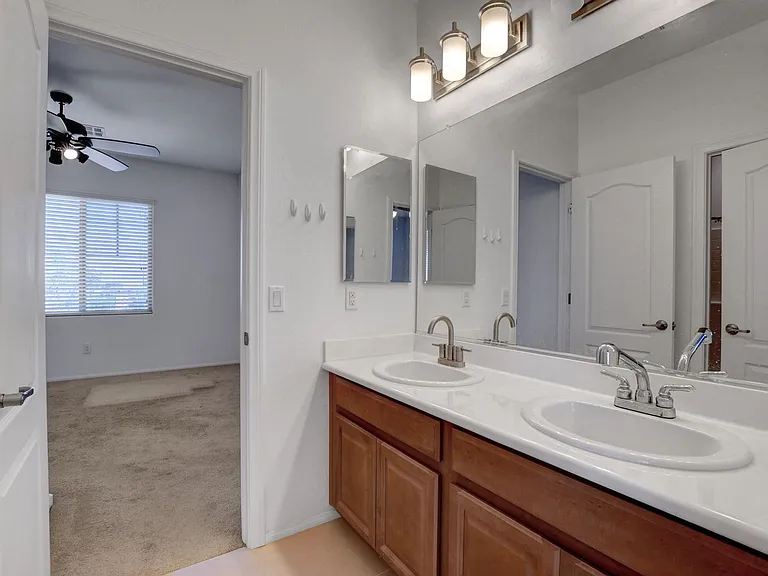 7110 Purple Iris Ave — Photo 27