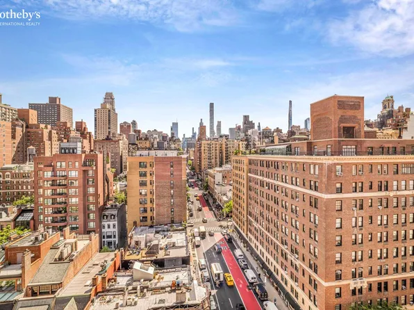 1065 Lexington Avenue image 7 of 11