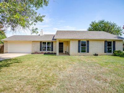 1707 Wildwood St, Corinth, TX, 76210
