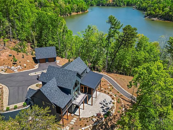 2nd image of 1503 Black Forest Drive
