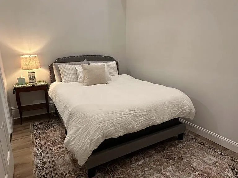 2 Pleasant St #4B — Photo 7