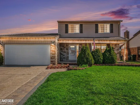 38614 Lowell Dr, Sterling Heights, MI 48310