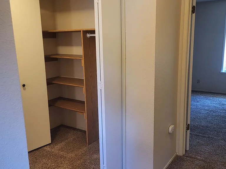 928 Blue Heron Ave NE — Photo 16