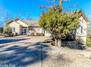 29 Perfecto Way, Hot Springs Village, AR 71909