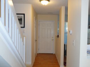 4553 Cross Ridge Ln, Greensboro, NC 27410