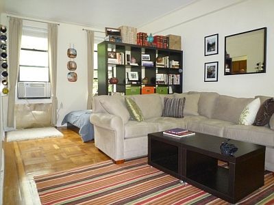 2nd image of 129 W 89th St APT 31