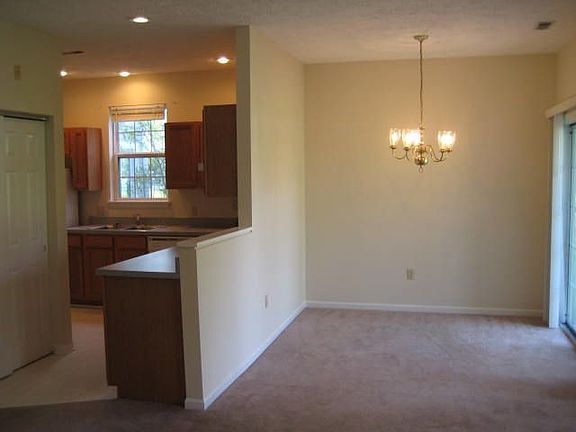Dining Room & Kitchen