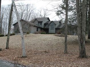 88 Davenport Rd, Roxbury, CT 06783