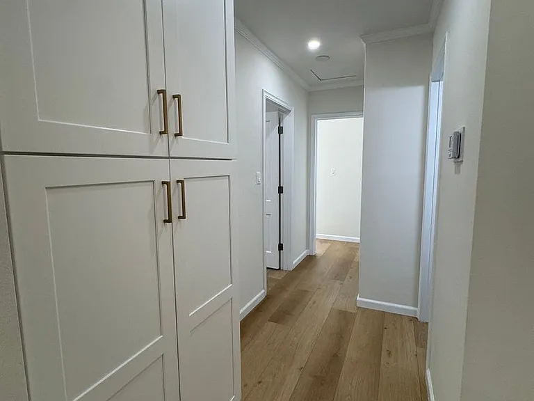 16512 Dearborn St — Photo 10