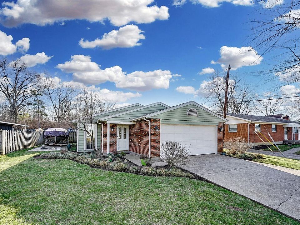 1st image of 723 Jackson Ln