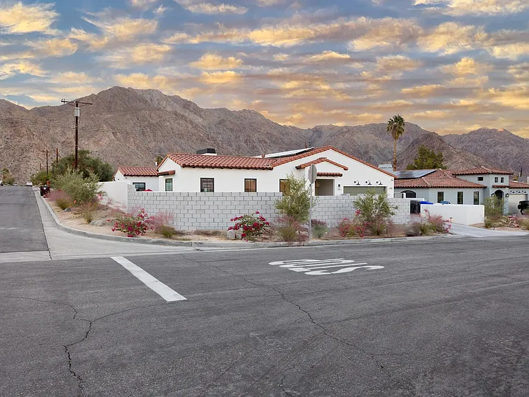 53725 Avenida Alvarado — Photo 19