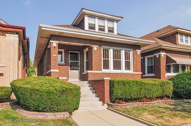 1st image of 2327 Oak Park Ave